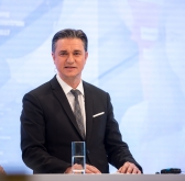 Jahrespresseokonferenz der Porsche AG - Eventfotograf Stuttgart - Tagungen, Veranstaltungen - hochwertige Fotografie by 7visuals