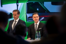 Jahrespresseokonferenz der Porsche AG - Eventfotograf Stuttgart - Tagungen, Veranstaltungen - hochwertige Fotografie by 7visuals