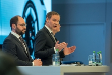Jahrespresseokonferenz der Porsche AG - Eventfotograf Stuttgart - Tagungen, Veranstaltungen - hochwertige Fotografie by 7visuals